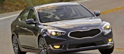 Kia Cadenza (2015) - picture 4 of 9
