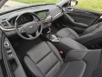 Kia Cadenza (2015) - picture 8 of 9