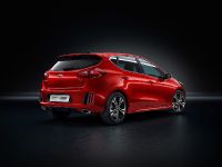 KIA cee'd GT Line (2015) - picture 3 of 7