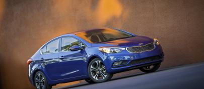 Kia Forte (2015) - picture 4 of 28
