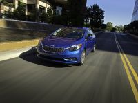 Kia Forte (2015) - picture 1 of 28