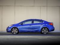 Kia Forte (2015) - picture 11 of 28