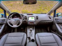 Kia Forte (2015) - picture 27 of 28