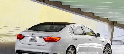 Kia K900 (2015) - picture 12 of 16