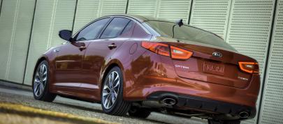 Kia Optima (2015) - picture 12 of 51