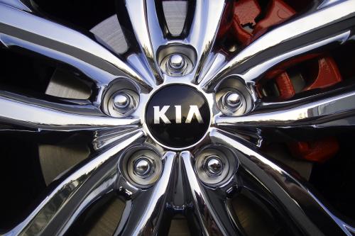 Kia Optima (2015) - picture 40 of 51