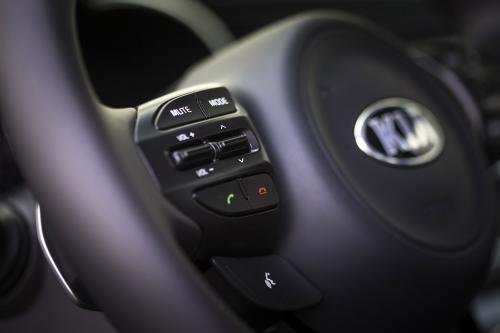 Kia Optima (2015) - picture 49 of 51