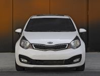 Kia Rio Sedan (2015) - picture 1 of 4