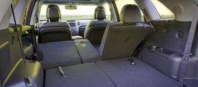 Kia Sorento (2015) - picture 20 of 22