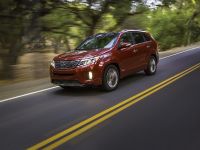 Kia Sorento (2015) - picture 7 of 22