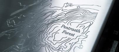 Land Rover Defender 2,000,000 (2015) - picture 7 of 16