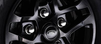 Land Rover Defender 2,000,000 (2015) - picture 12 of 16