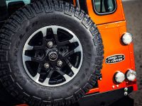 Land Rover Defender Adventure (2015) - picture 4 of 7