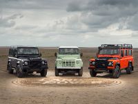 Land Rover Defender Adventure (2015) - picture 5 of 7