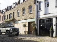 2015 Land Rover Defender Autobiography, 2 of 5