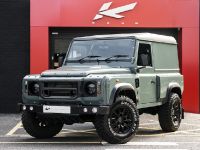 Land Rover Defender Hard Top CWT by Kahn (2015) - picture 1 of 6