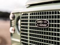 Land Rover Defender Heritage (2015) - picture 5 of 5