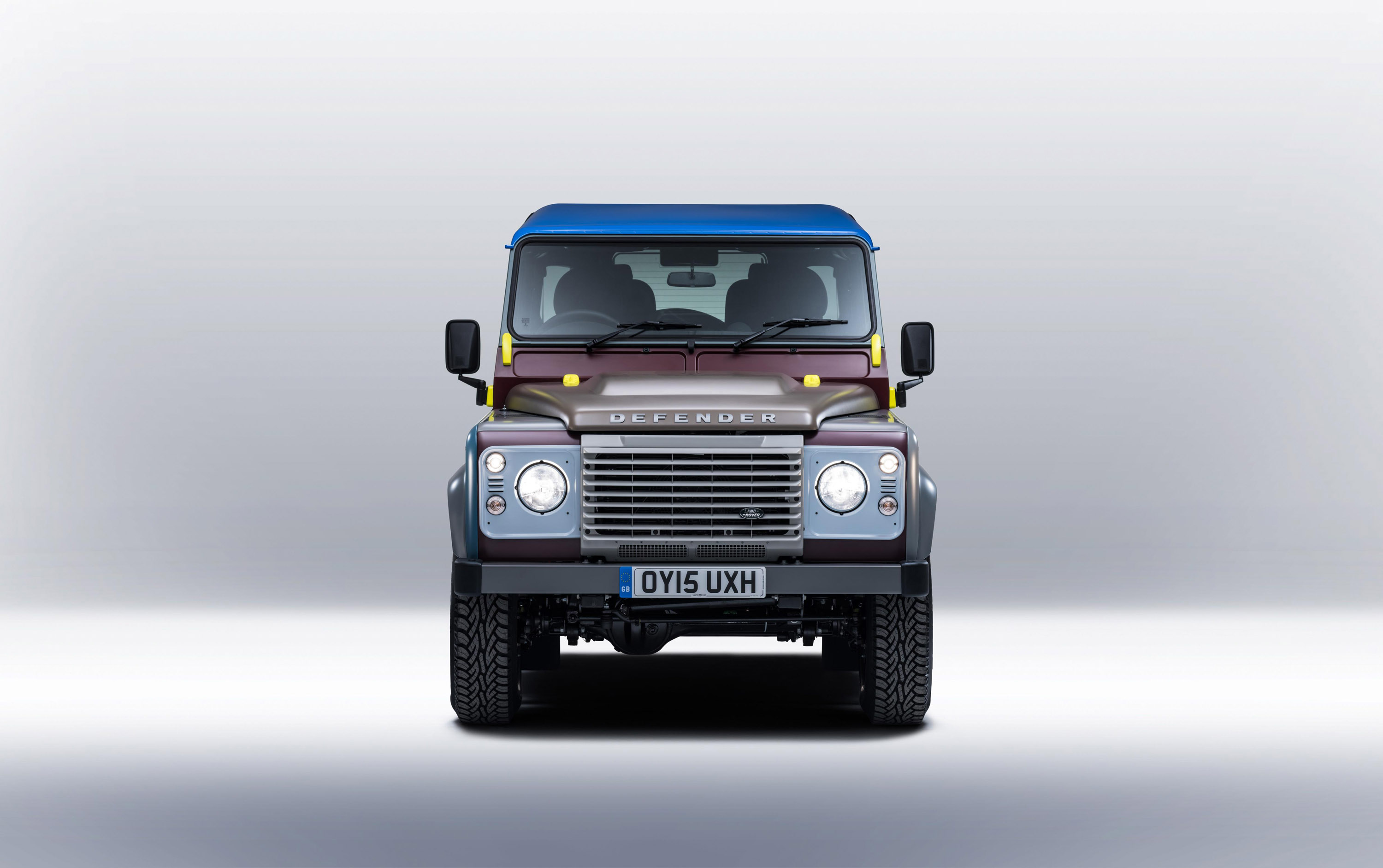 Land Rover Defender Paul Smith Special Edition