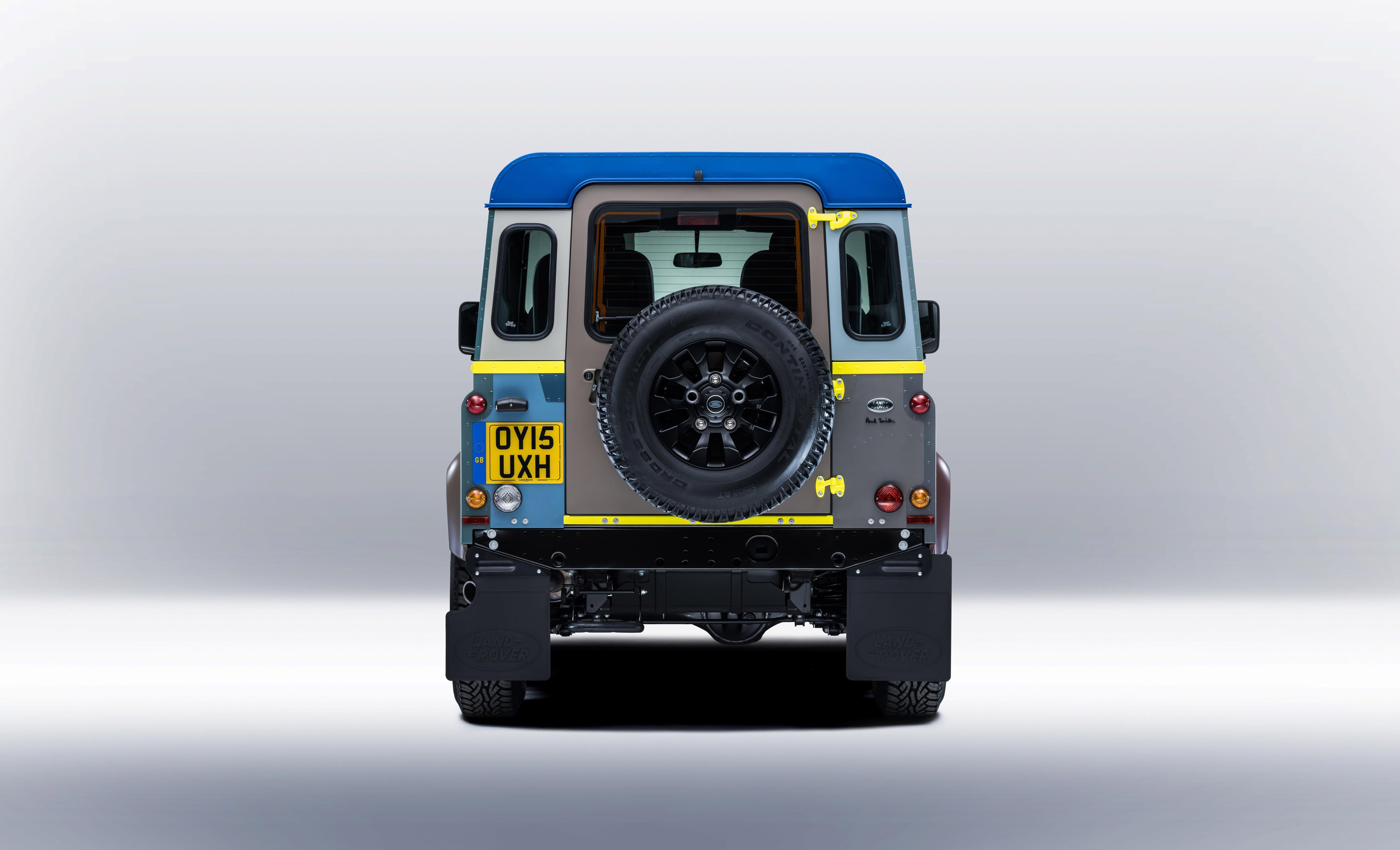 Land Rover Defender Paul Smith Special Edition