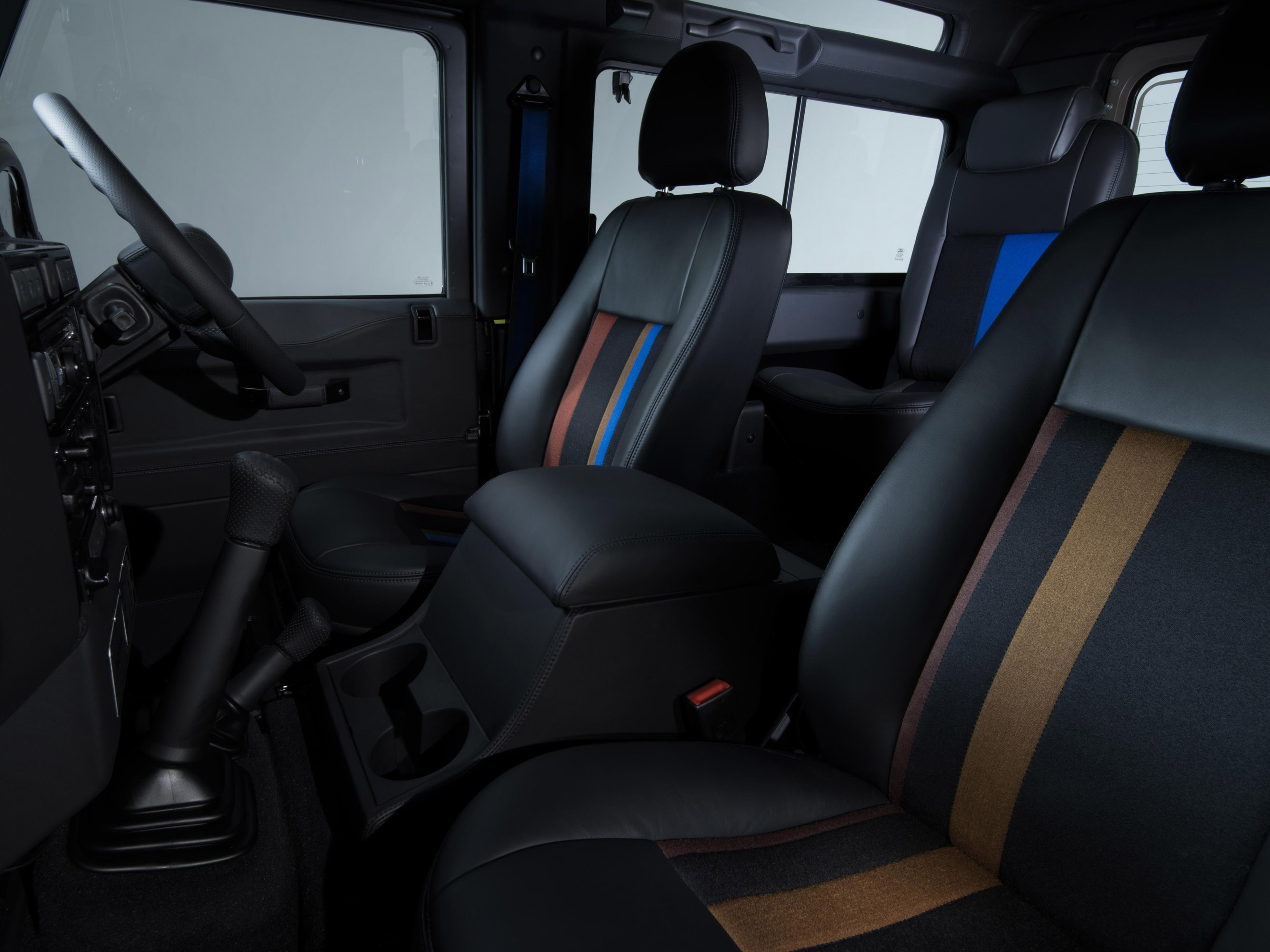 Land Rover Defender Paul Smith Special Edition