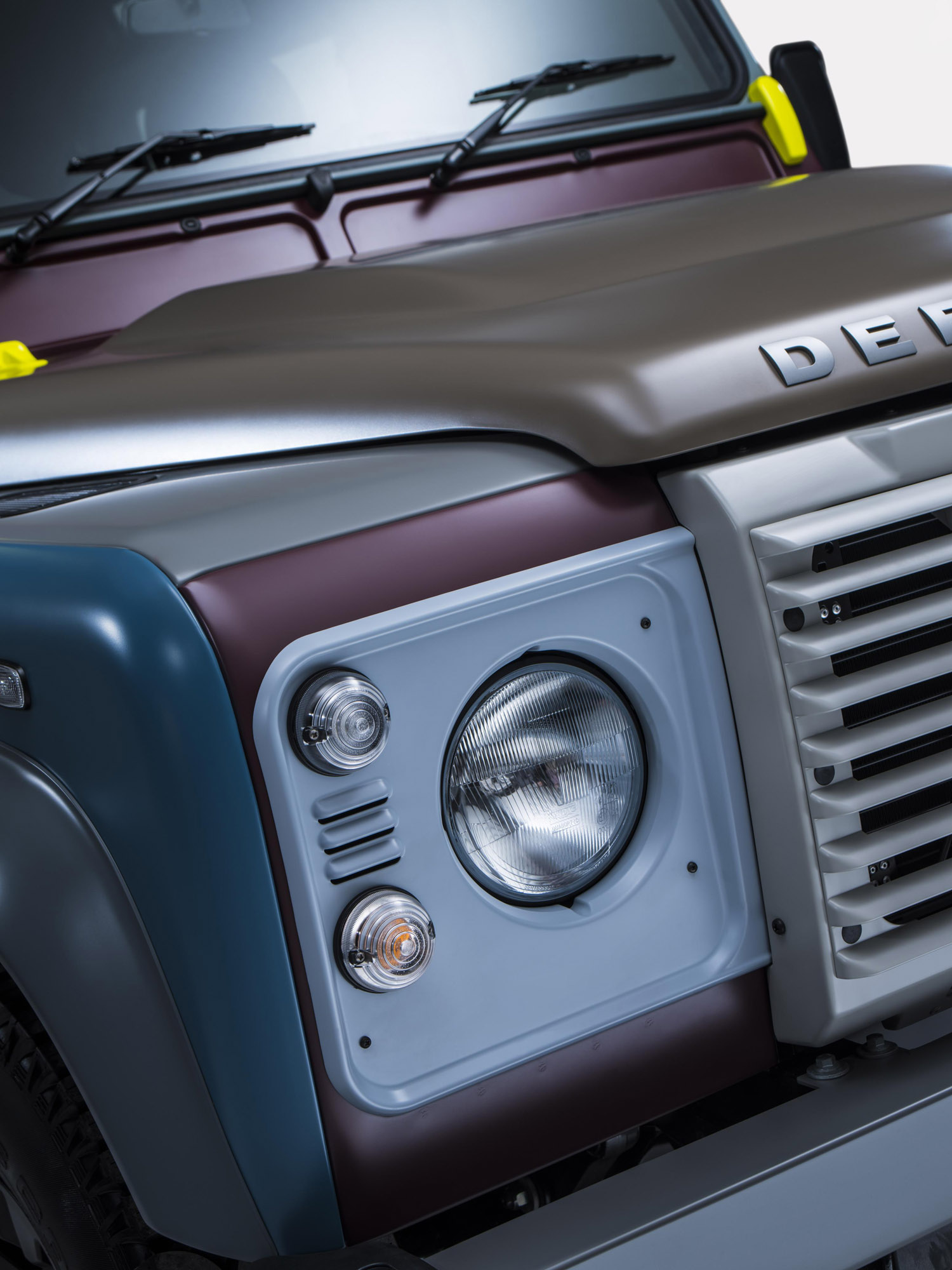 Land Rover Defender Paul Smith Special Edition