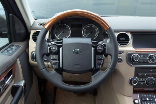 Land Rover Discovery Facelift (2015) - picture 17 of 23