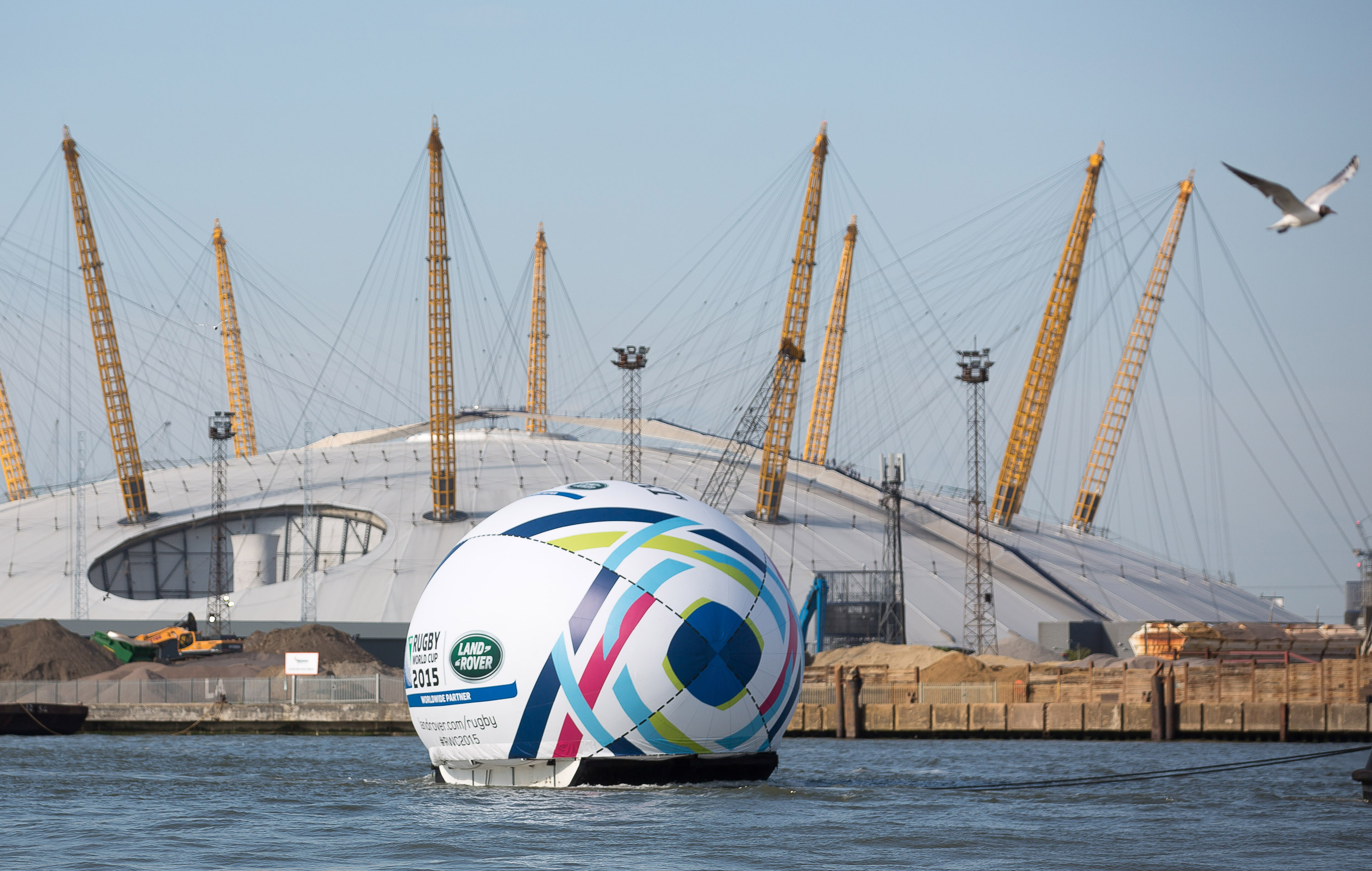 Land Rover Rugby World Cup Defender