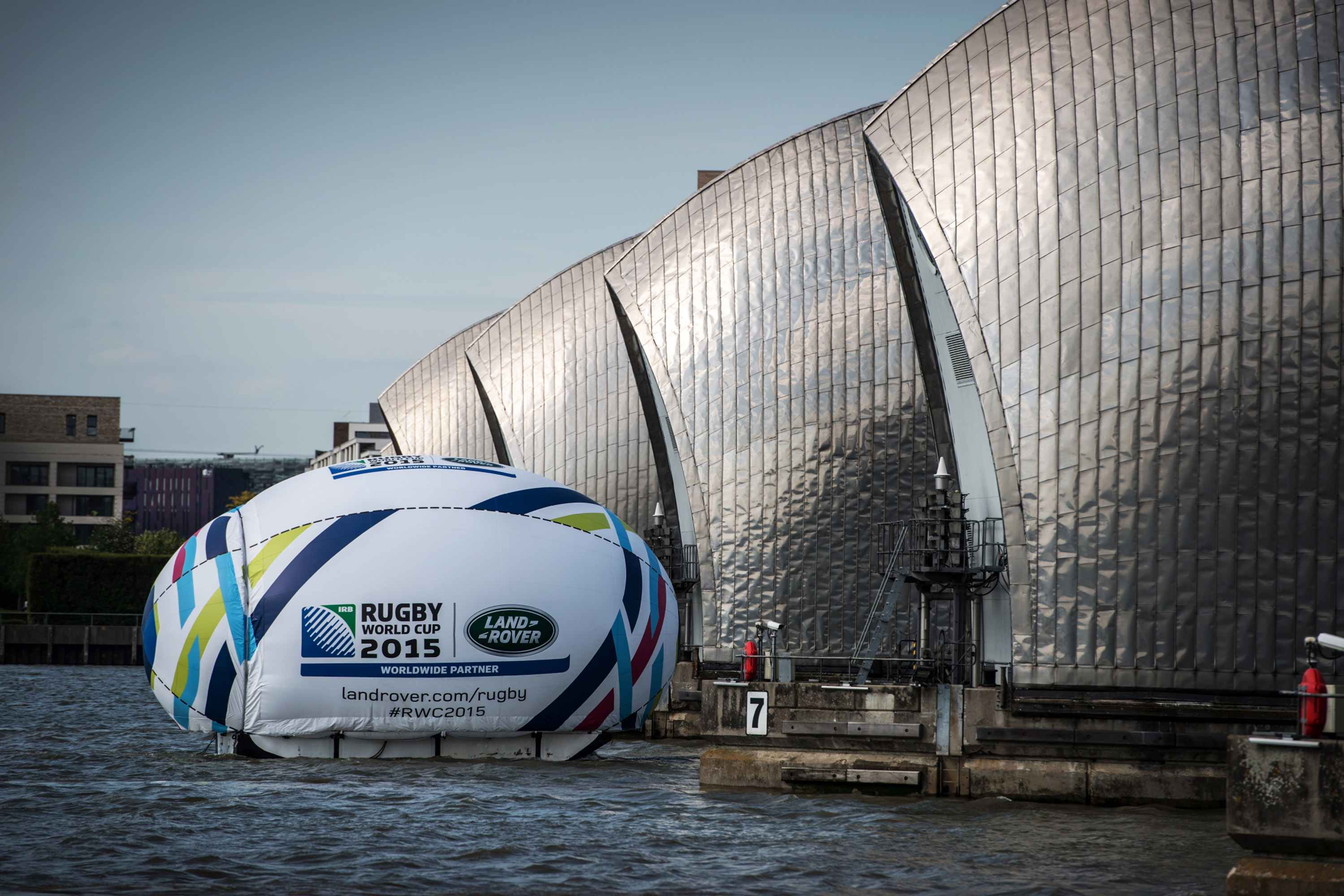 Land Rover Rugby World Cup Defender