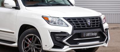 Larte Lexus LX570 White Alligator (2015) - picture 4 of 9