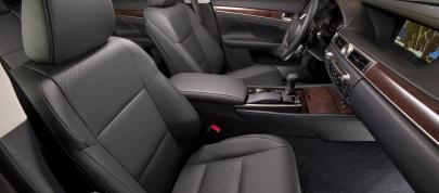 Lexus GS 350 (2015) - picture 12 of 17