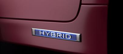 Lexus GS 450h (2015) - picture 15 of 20