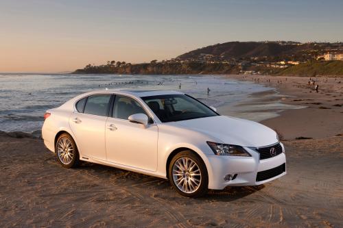 Lexus GS 450h (2015) - picture 9 of 20