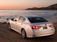 Lexus GS 450h (2015) - picture 10 of 20