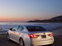 Lexus GS 450h (2015) - picture 11 of 20