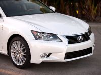 Lexus GS 450h (2015) - picture 13 of 20