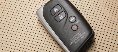 Lexus LS (2015) - picture 31 of 31