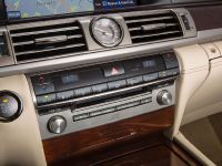 Lexus LS (2015) - picture 14 of 31
