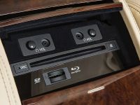 Lexus LS (2015) - picture 26 of 31