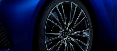 Lexus RC F (2015) - picture 12 of 12