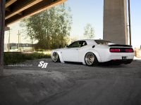 Liberty Walk Dodge Challenger Hellcat (2015) - picture 7 of 10