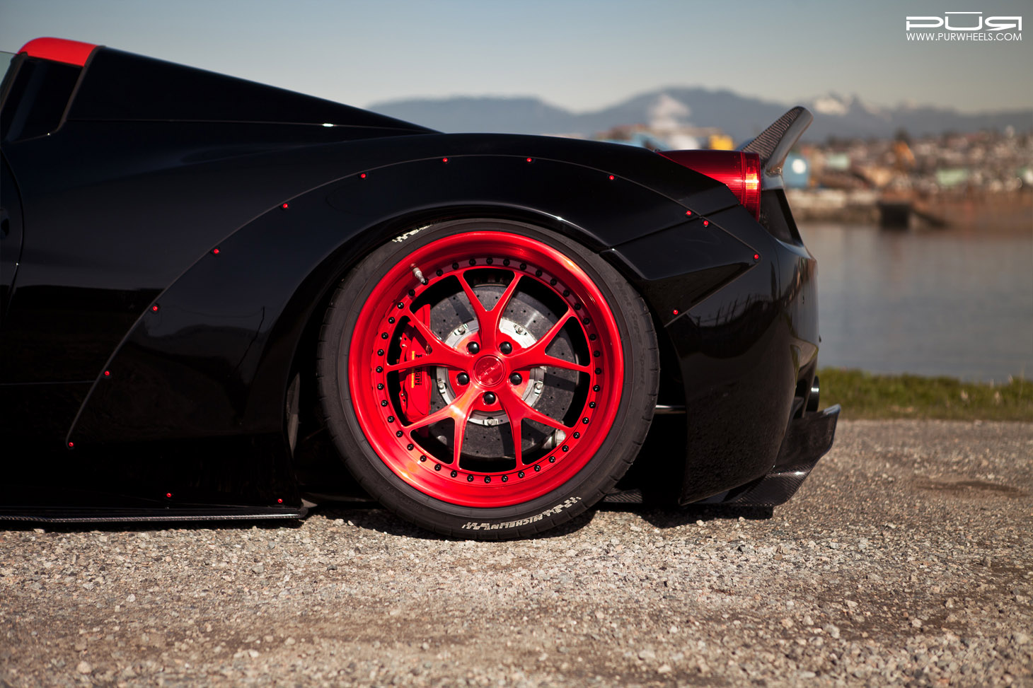 Liberty Walk Ferrari 458 Spider