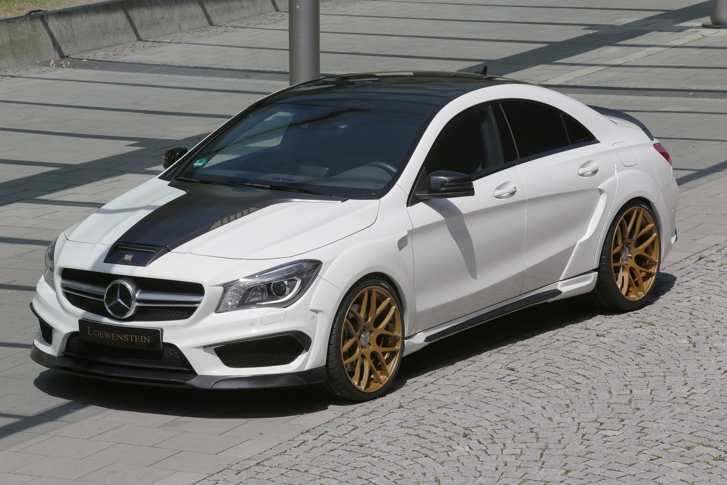 Loewenstein Mercedes-Benz CLA45 AMG