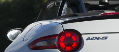 Mazda MX-5 Sport Recaro Limited Edition (2015) - picture 12 of 16