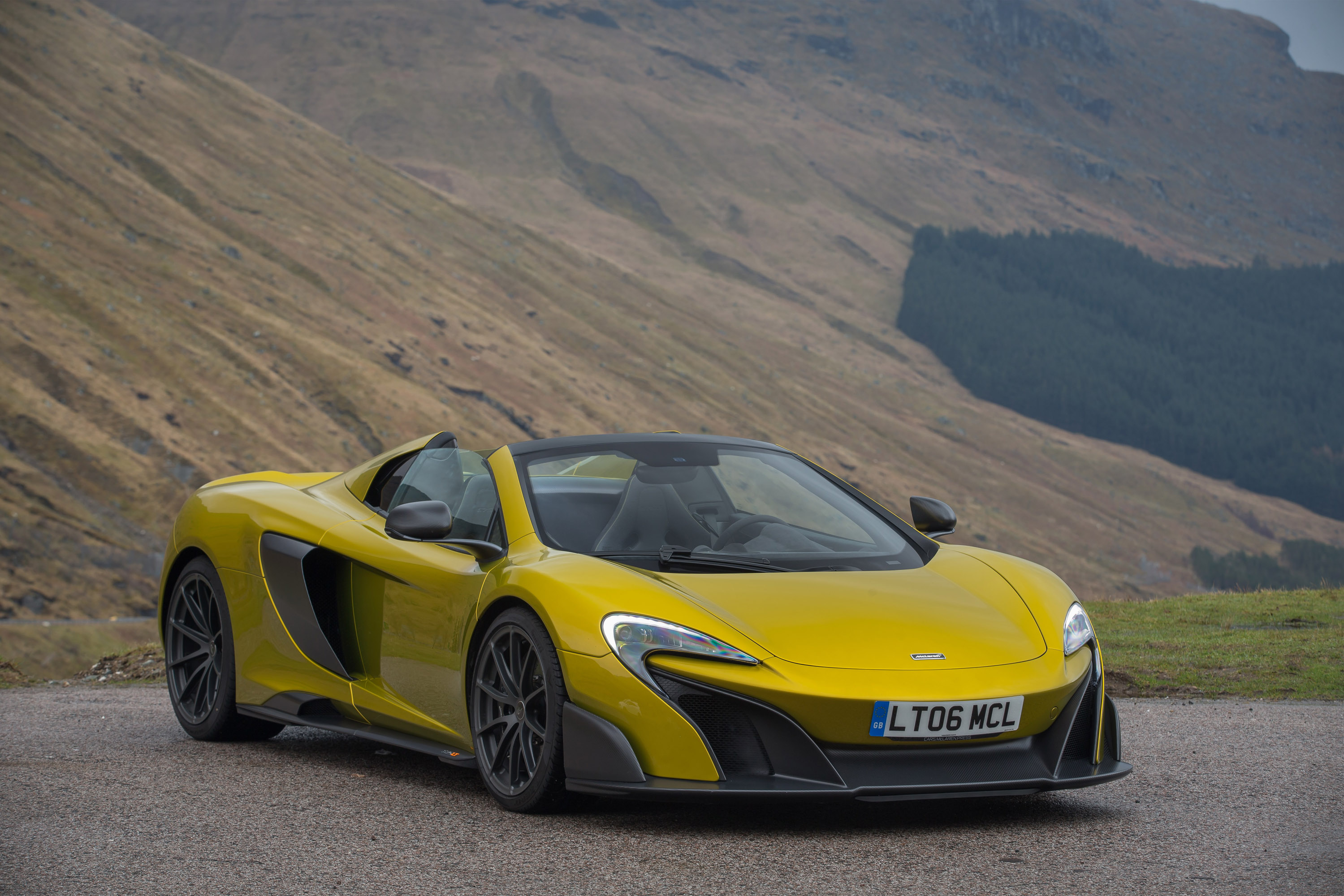 McLaren 675LT Spider