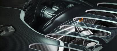 McLaren 675LT (2015) - picture 12 of 12