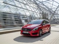 Mercedes-Benz B-Class (2015) - picture 7 of 14