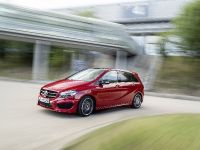 Mercedes-Benz B-Class (2015) - picture 8 of 14