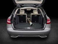 Mercedes-Benz C-Class Estate (2015) - picture 6 of 41