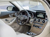 Mercedes-Benz C-Class Estate (2015) - picture 37 of 41