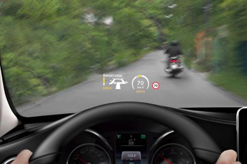 Mercedes-Benz C-Class Interior (2015) - picture 8 of 10